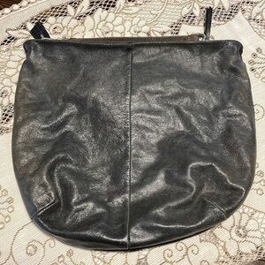 Gianni Chiarini Soft Sumptuous Bucket Pebbled Leather Shoulder Bag w Bag